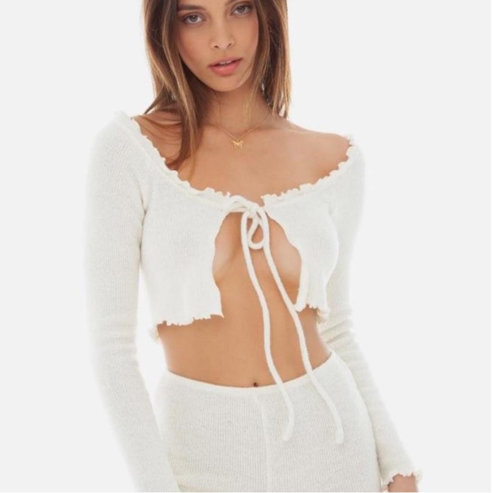 ARE YOU AM I oatmeal Tie Front Cropped Cardigan